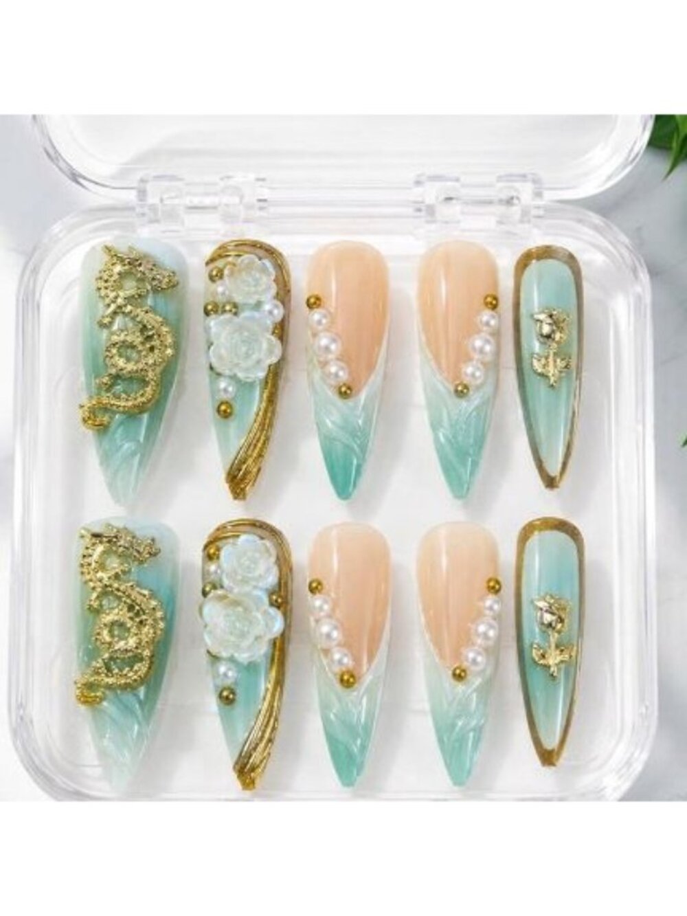 Mint Green & Gold Press-On Nail Set